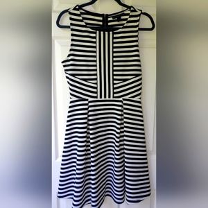 This Barbie prefect beautiful dress has a stretch fabric that looks great on!